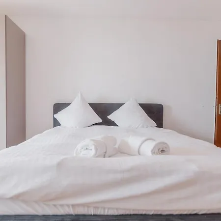 Cozy, Calme, Ski-in Et Ski-out Apartmán Crans-Montana
